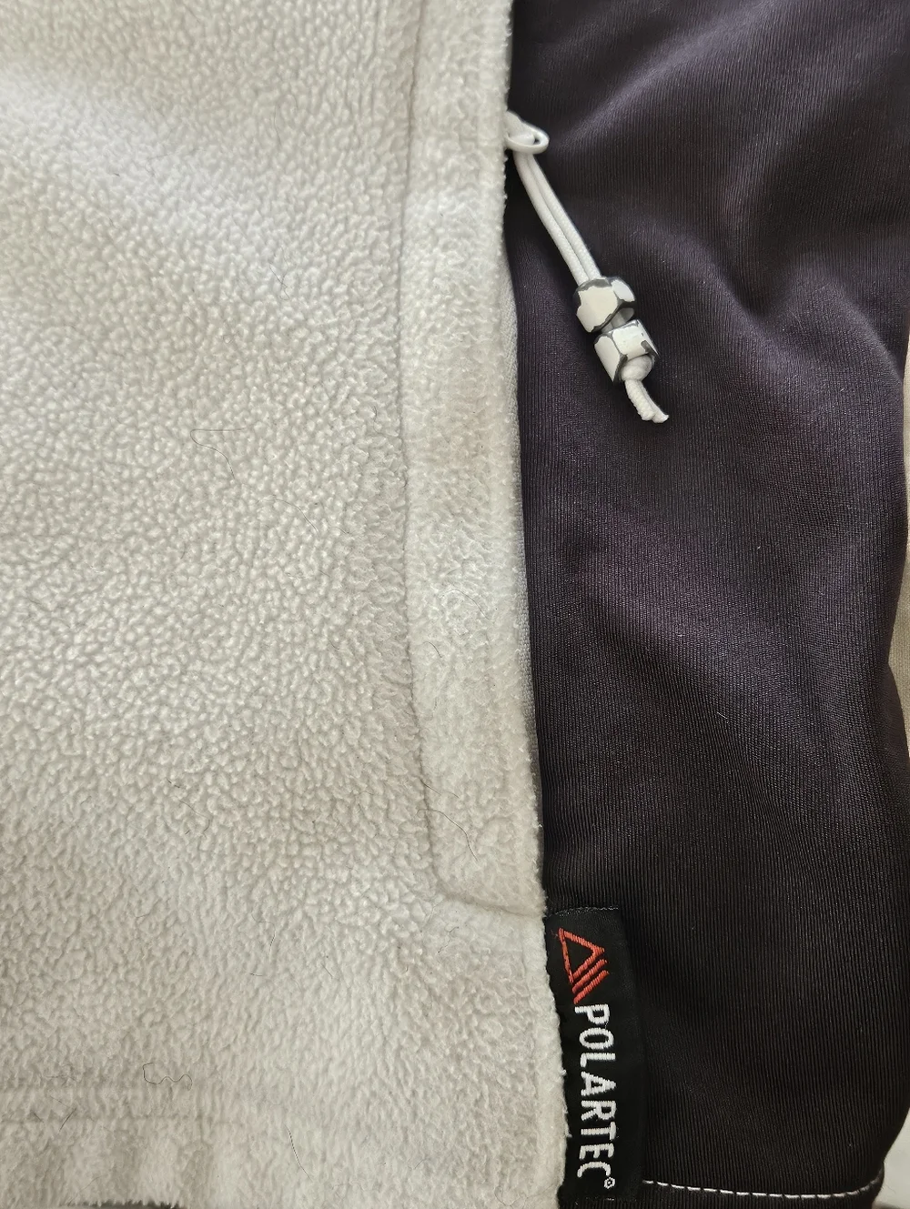 Helly Hansen White and Black Sherpa Fleece Jacket - Picture 3 of 7